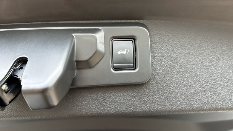 Renault Symbioz 1.6 E-Tech FHEV 145 Techno Esprit Alpine 5dr Auto Hybrid Estate